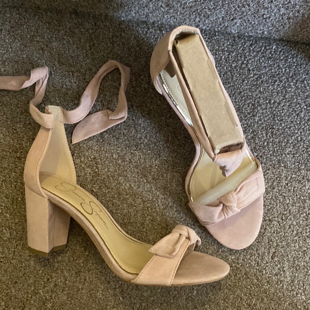 Never work light pink block heels